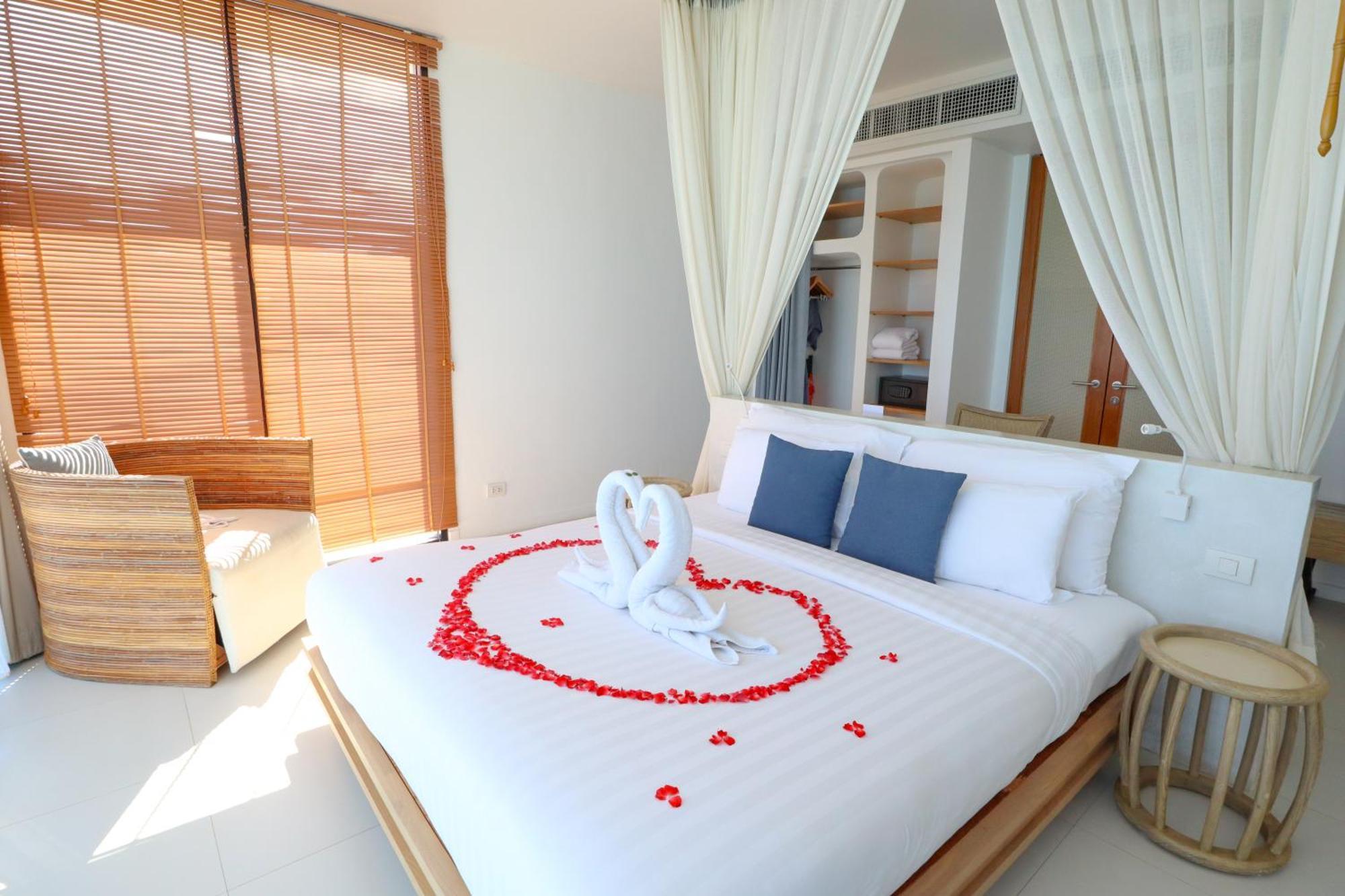 Panwa Beach Bandara Villas, Phuket מראה חיצוני תמונה